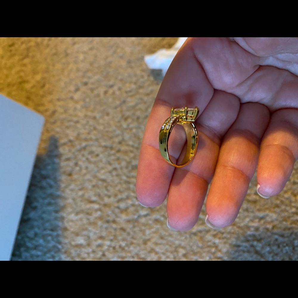 Ladies two tone engagement wedding ring - Picture 4 of 5